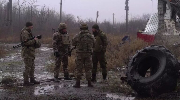Moska mund të ndërhyjë në Ukrainë për të mbrojtur rebelët
