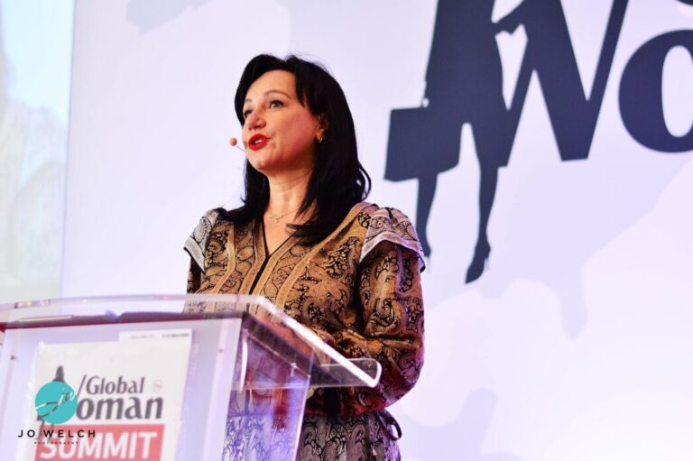 Linda Rama: Miti që lufta është për burra, ra! Beteja në vitin covidian provoi që gratë janë luftëtare dhe fituese