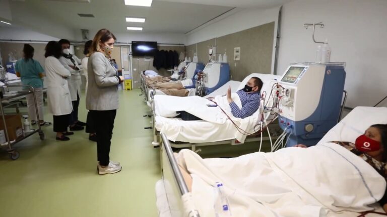 Manastirliu: Nis vaksinimi i dializantëve dhe grupeve më të rrezikuara
