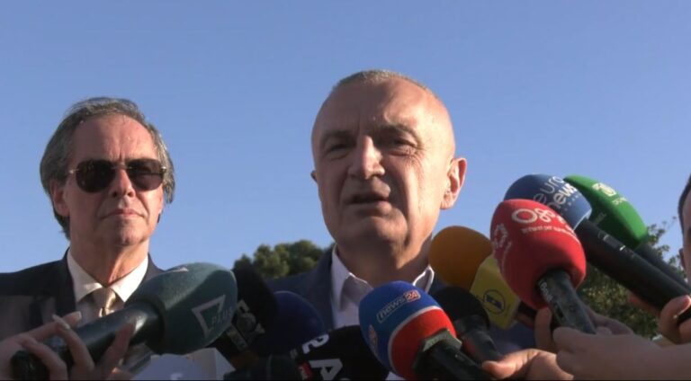 Presidenti Meta në Vlorë: Votoni. Të fitojë Shqipëria e të tregojmë se jemi vend europian