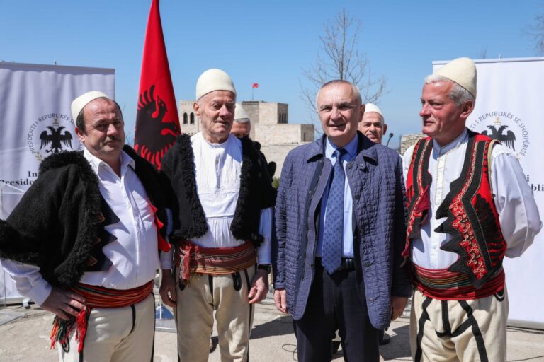 Presidenti Meta: Të mbrojmë trashëgiminë tonë kulturore