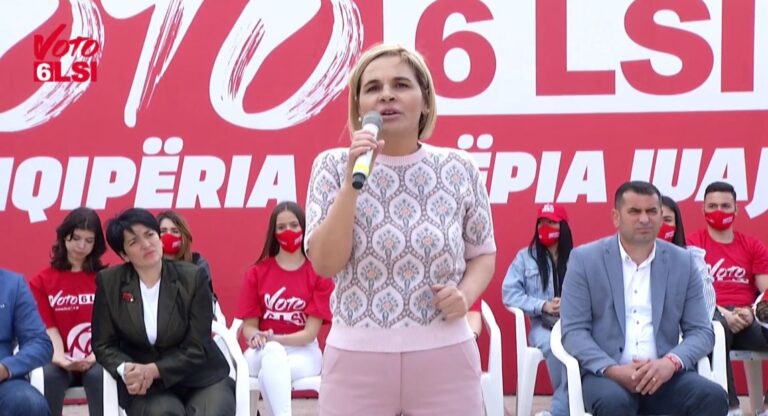 Kryemadhi: Do të jem deputetja e Lushnjes për të shlyer çdo borxh ndaj jush, ndryshimi vjen tek fëmija