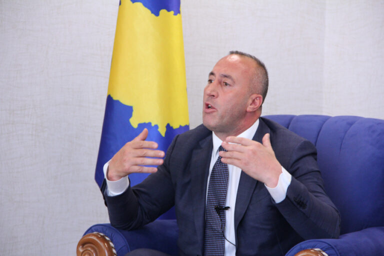 Osmani Presidente e Kosovës, Haradinaj: Vota të kontrabanduara, lufta për demokraci fillon sonte