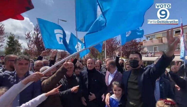 Basha në Belsh: Boll më, mbylljani derën Ramës që shkatërroi bujqësinë dhe mashtroi fermerët