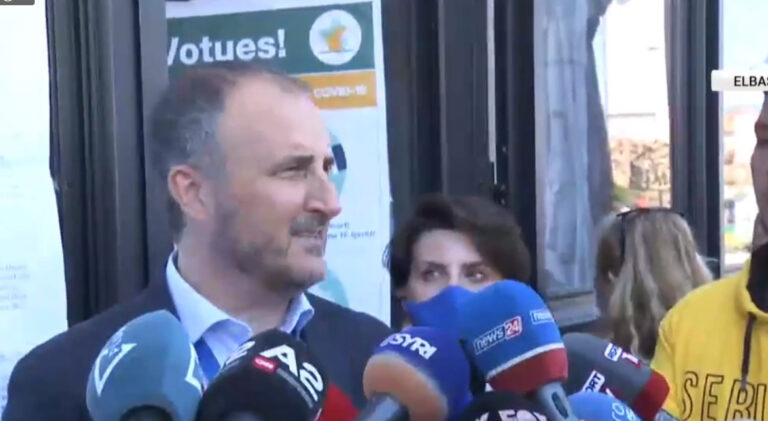 Soreca takim me qytetarët në Durrës: Dua ta dëgjoj çfarë funksionoi dhe jo më 25 prill. SPAK të hetojë krimet zgjedhore