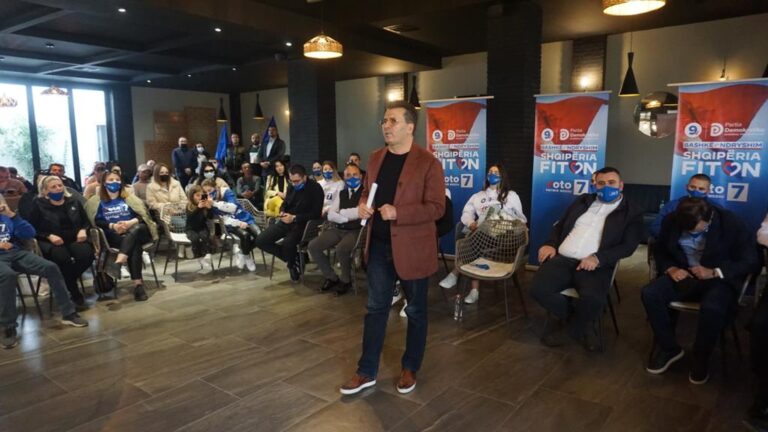 Mediu në Kavajë: Vendi drejt autoritarizmit, të bashkohemi për ndryshimin