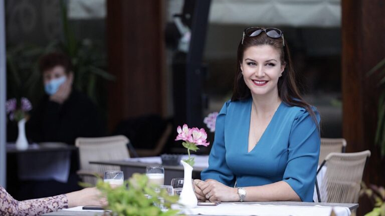 Mesazhi i PD për votuesit, Floriana Garo: Votoni me zemër për ndryshimin, për numrin 9