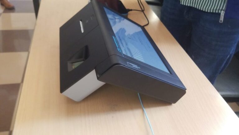 Në Cërrik ndërpritet procesi i votimit në dy qendra votimi