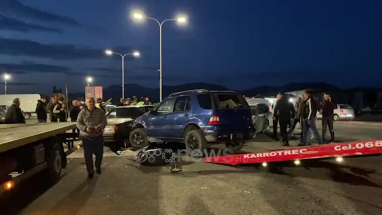 Benzi merr përpara disa makina, shoqërohen në polici drejtuesit e mjeteve