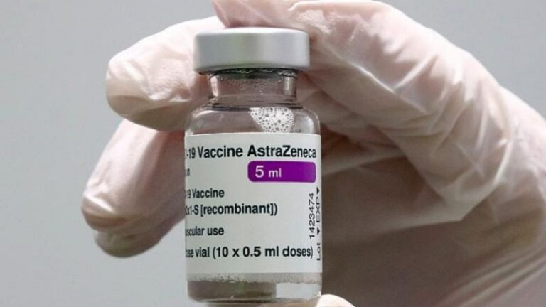 Edhe Holanda pezullon përdorimin e vaksinës së AstraZeneca për personat nën 60 vjeç