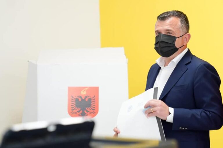 PD përmbys rezultatin në ‘shtëpinë’ e Taulant Ballës