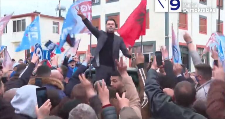 Basha në Pukë: Ora e ndryshimit po vjen! Hapjani zemrat ndryshimit! Votoni masivisht numrin 9!