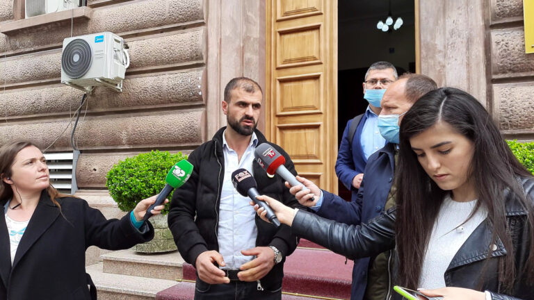 “Të rrëzohet pragu kombëtar 1 %”, Debreshi vë në lëvizje Gjykatën Kushtetuese