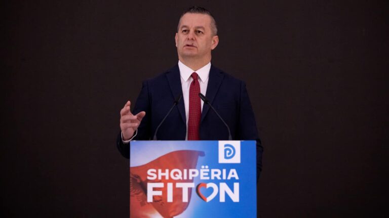 Bushati: Rendi në Shkodër në rënie të lirë! Ortakëria e krimit me pushtetin, po tenton të kanosë zgjedhjet e lira