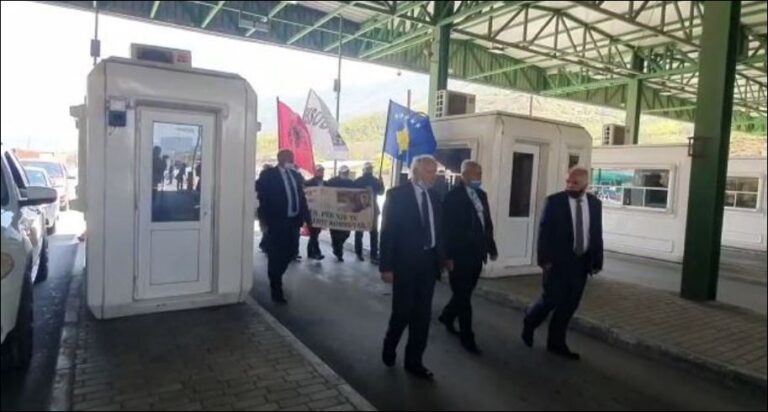 Përkujtohet në Kukës, 22 vjetori genocidit serb ndaj shqiptarëve të Kosovës