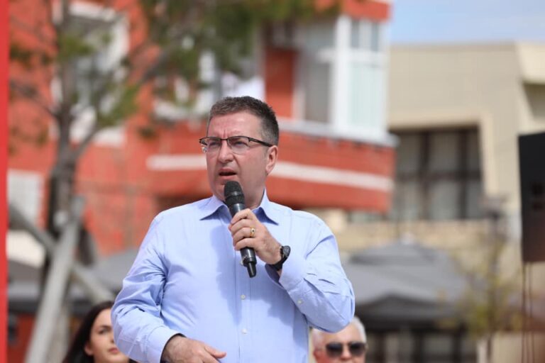 Luan Rama: 25 prilli, dita e madhe e fitores! Qytetaria vlonjate, mbështetje e madhe për LSI-në