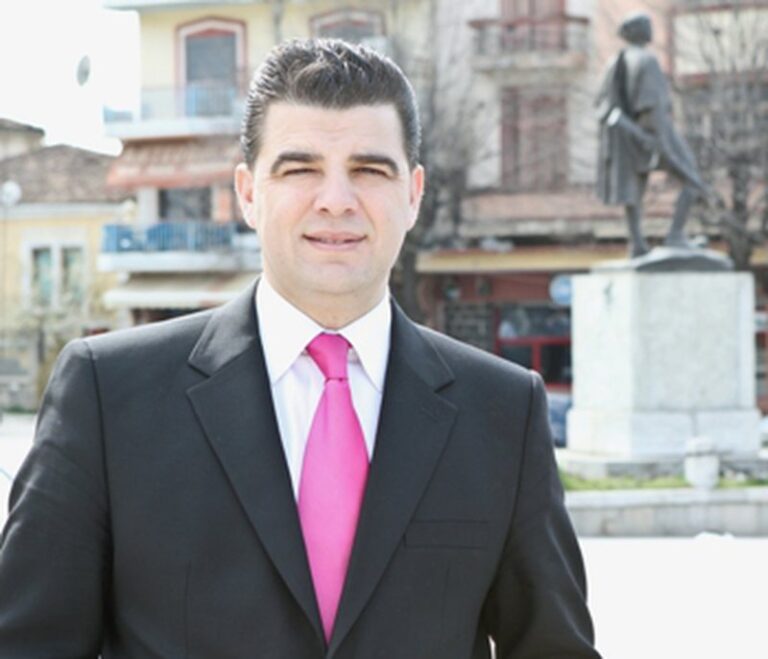 Andrea Mano mund të “rrëzojë” listën e PD në Korçë, në garë për ta marrë mandatin! Peleshi dhe Xhaçka më të votuarit nga PS