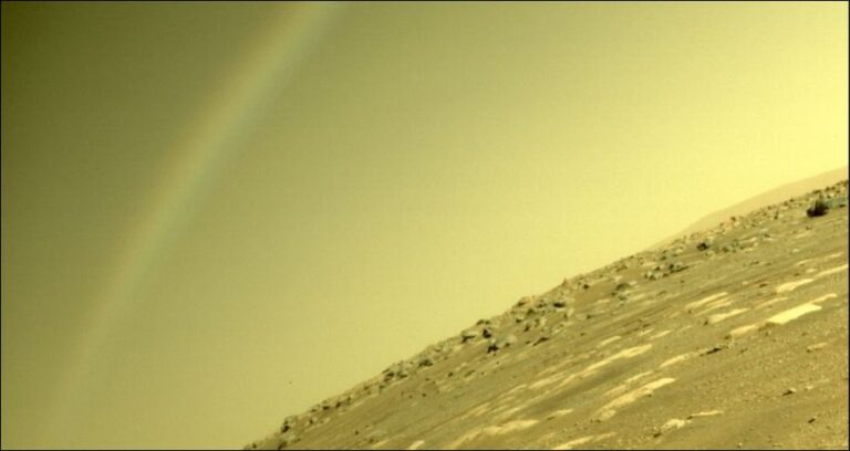 NASA fotografoi një ylber në Mars? Si qëndron e vërteta pas fotos virale