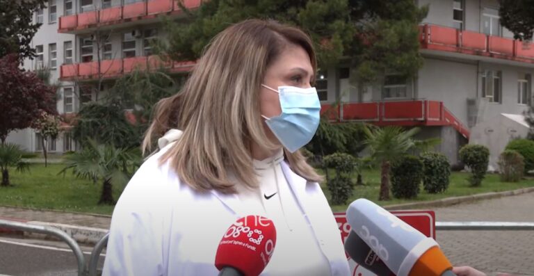 Në spitalin Infektiv nuk ka më të moshuar, mjekja: Ka dhënë efekt vaksinimi