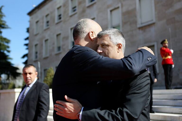 Hashim Thaçi nga burgu: Vëlla Edi, kujdesu për shqiptarët, mos ma harro Kosovën!