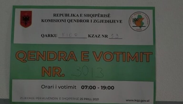 Vonohet procesi i votimit në Fier e Selenicë, tensionohet situata mes komisionerëve të PS dhe LSI-së