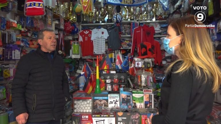Tabaku takon tregtarët në “Tregun çam”: Biznesi në Tiranë, i rënduar nga taksat edhe në krizën e pandemisë
