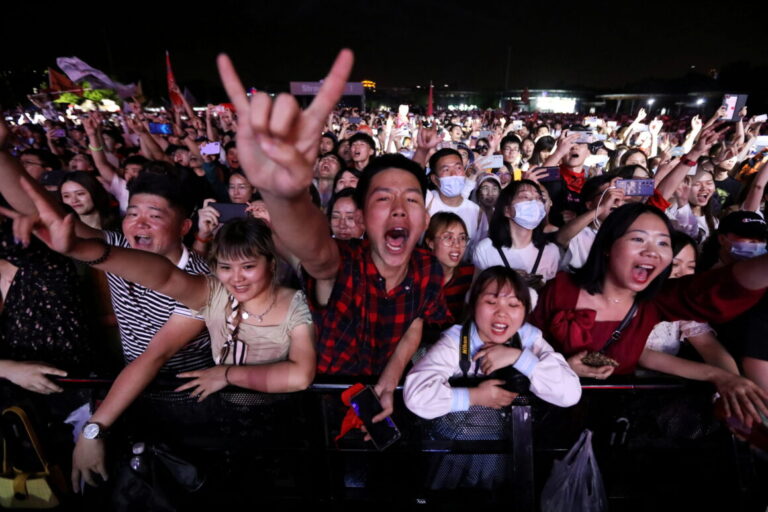 Kina “pa virus”, në Wuhan mbahet festivali pesë-ditor