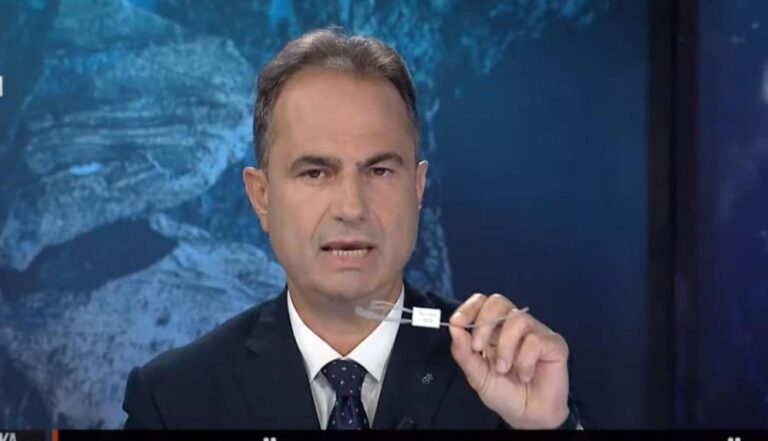 Boçi: Kodet e sigurisë së kutive të votimit janë hedhur në rrugë