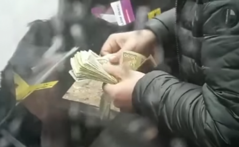 Ish-kryeministri nxjerr videon: Ja si blihen votat sade nga rilindja, ‘bobi’ nxjerr topin me 50 mijë leksha