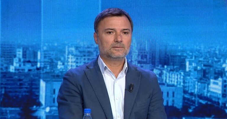 Alibeaj: Do të përdorim çdo instrument për të vendosur demokracinë e të mos lejuar instalimin e diktaturës