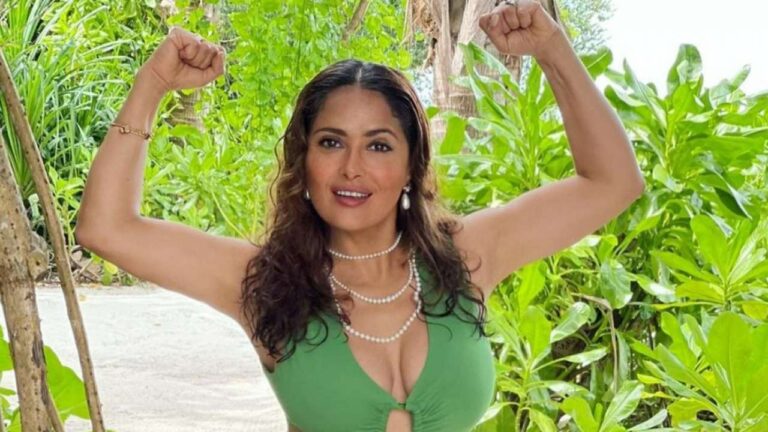 Salma Hayek rrëfen eksperiencën me Covid-19: I thashë mjekut se preferoj të vdes në shtëpi