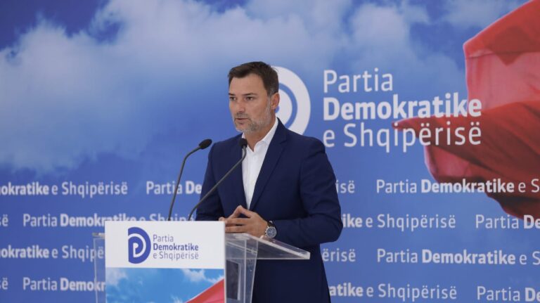 “Blerje votash me para cash, kërcënim dhe mbledhje e kartave të identitetit”, PD bën publike si Tom Doshi bleu dhe shantazhoi votuesit
