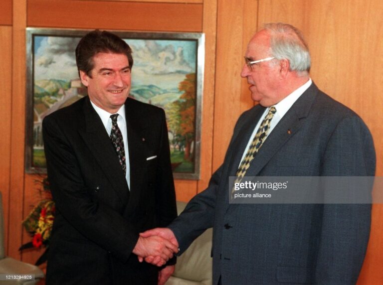 “Rasti i Kohl-it me CDU-në në Gjermani”/ Ja çfarë duhet të bëjë PD-ja në mënyrë që të mos rrezikojë të ardhmen