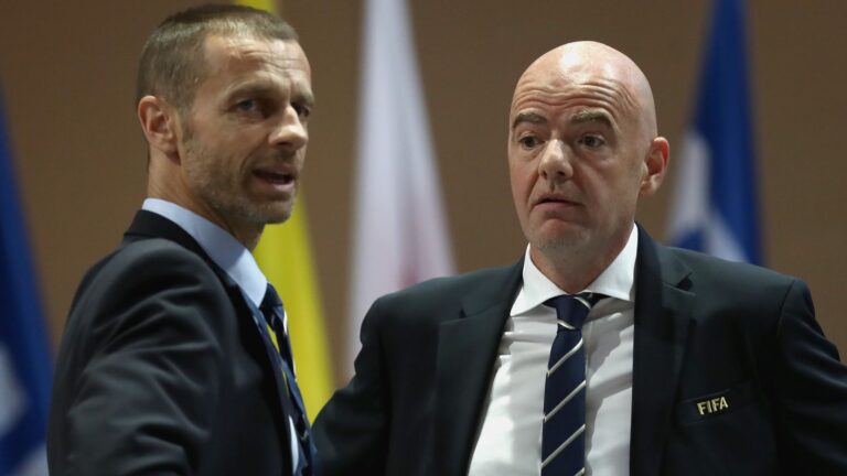 Ceferin: Nëse është e vërtetë që Infantino është përfshirë te Superliga, s’mund të jetë më president i FIFA-s
