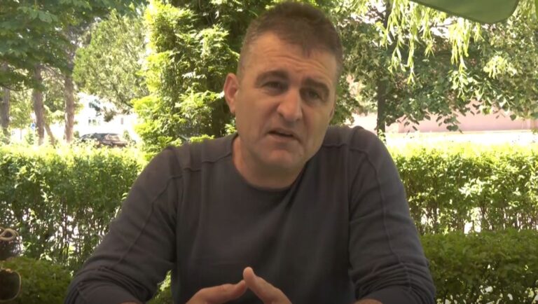 Ibsen Elezi kundër Agron Shehajt: Nuk ka kostum politik për të drejtuar PD-në