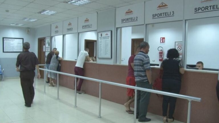 Studimi: 4 arsye pse java e punës duhet të ketë 4 ditë