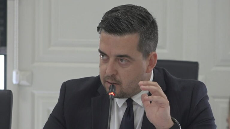 LSI: 500 komisionerë të PS-së erdhën nga Greqia, por nuk u karantinuan