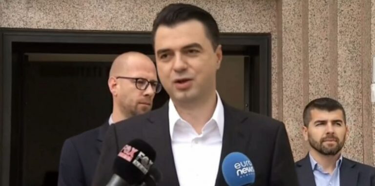 Humor me Bashën kur tha “lufta sapo ka filluar”! (Video)