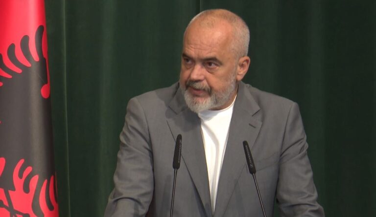 BE e ka marrë “peng” Kosovën, Rama: Një loje shahu, e turpshme
