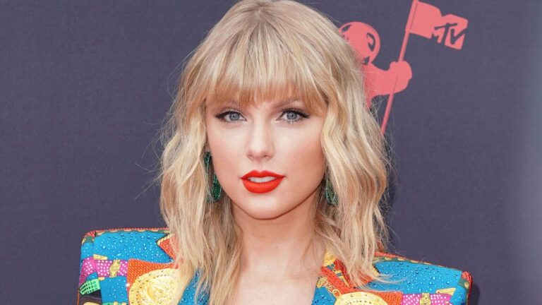 Taylor Swift, e para artiste femër që vlerësohet me çmimin “Ikonë Globale”