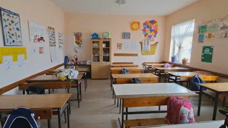 ”Vetëvrasja” e 10-vjeçarit për TikTok-un, një kambanë alarmi