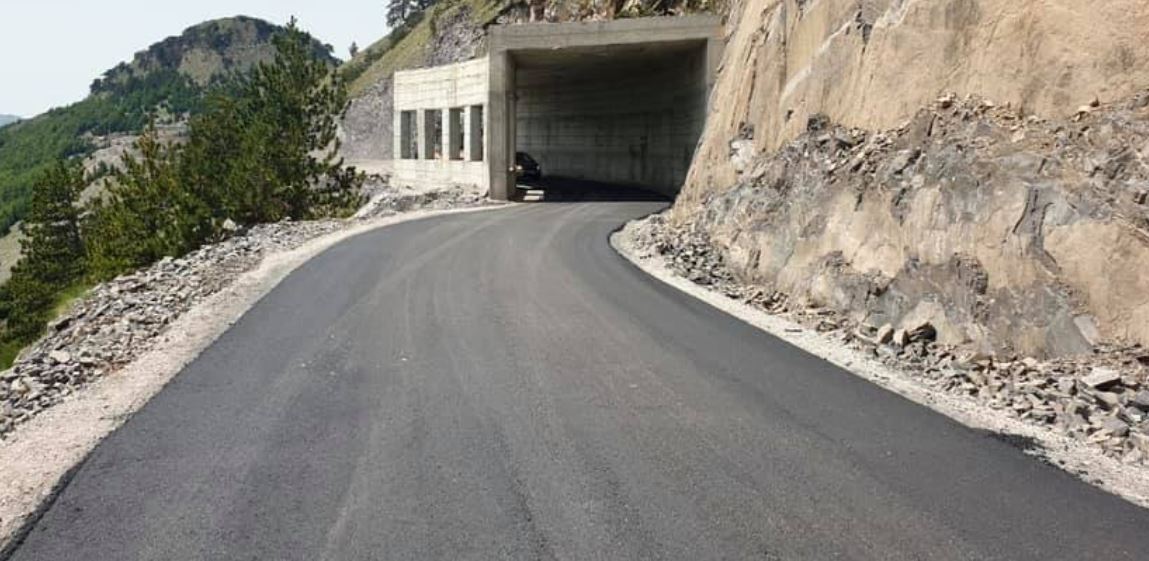 Rama publikon pamjet e rrugës së re në Alpe: E pandalur puna për akset turistike - Vimarsana News