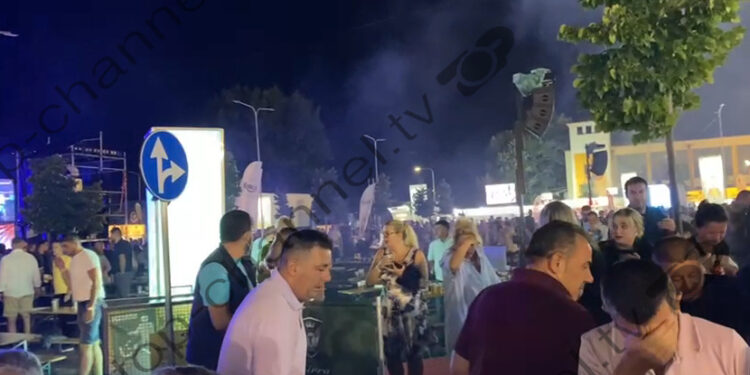 Gaz lotsjellës në koncertin e Bregoviç në Korçë