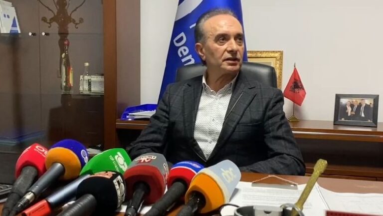 Akuza nga Luan Baçi: Nuk më është njoftuar shkarkimi si kryetar i PD në Fier, jo emërime qoka