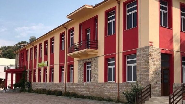 Nxënësit preken nga Covid-19, mbyllet shkolla 9-vjeçare ”Avni Rustemi”