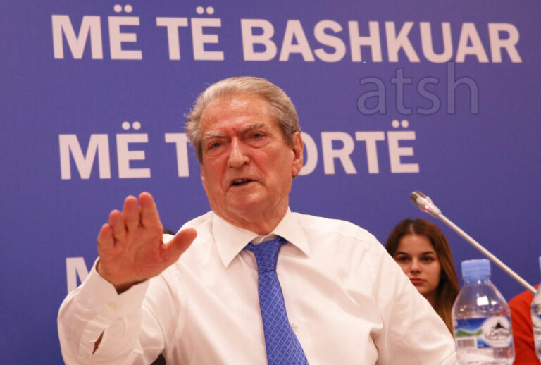 Berisha pranon se është gati të rikthehet si kryetar i PD-së