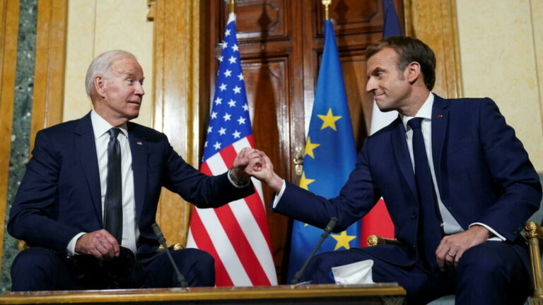 Biden takon Macron në Romë: Gati për riparimin e marrëdhënieve. S’kemi aleat më të vjetër dhe besnik se Franca