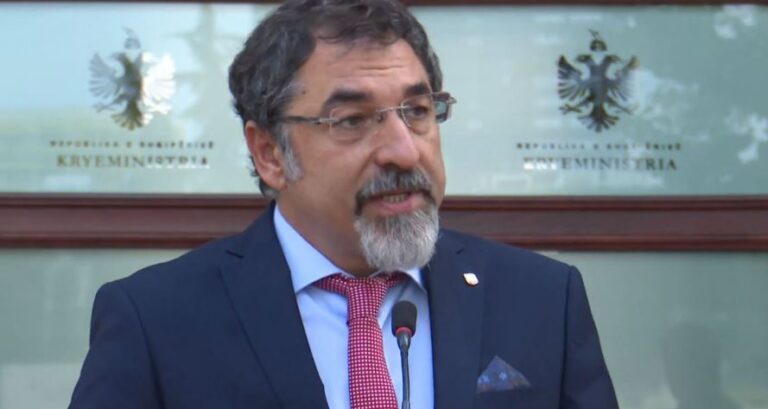 Pse ju fik “kandili” Veliut? Çuçi: Më keni keqkuptuar