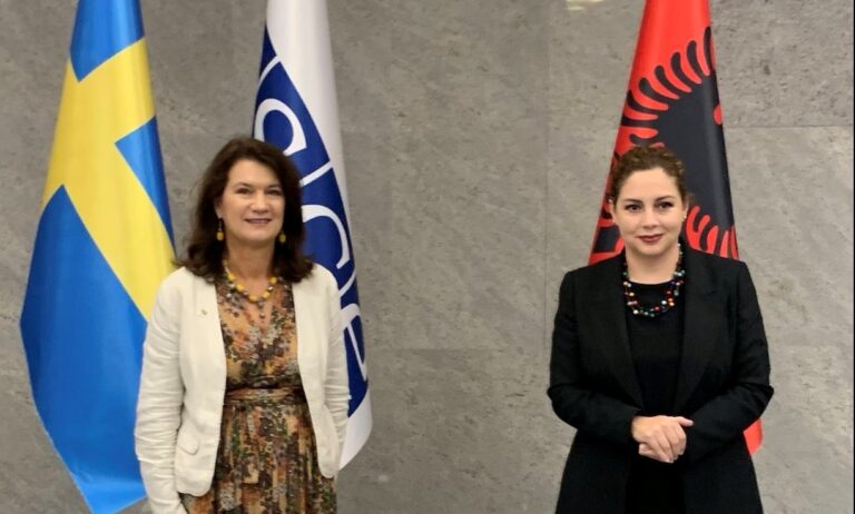 Xhaçka kritika ndaj BE-së: E paqartë me rajonin