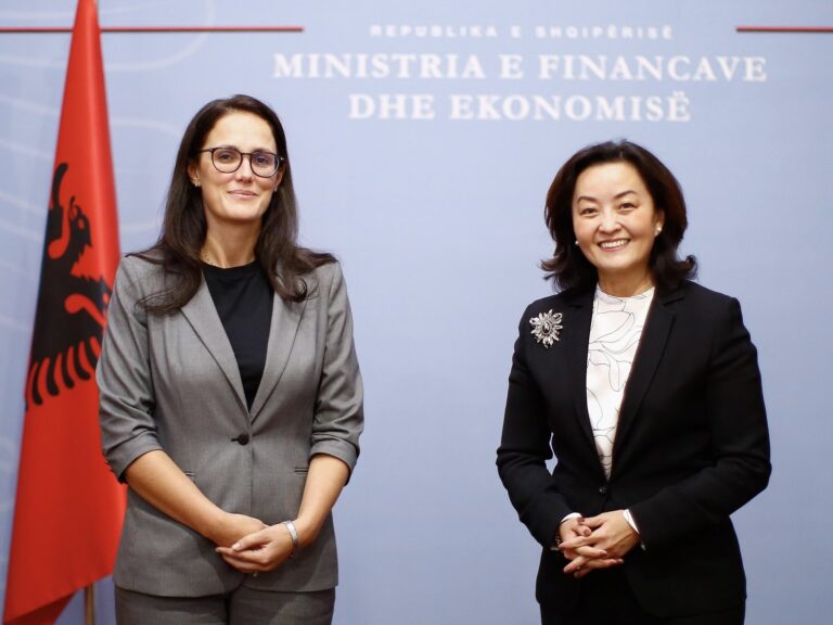 Yuri Kim takon ministren e Financave: Forconi masat në luftën kundër korrupsionit